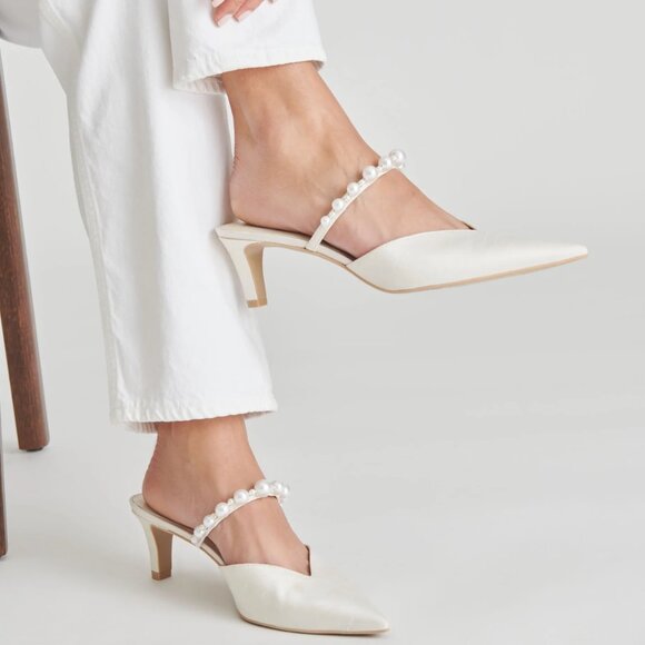 Dolce Vita Sold Out Kanika Pearl Mid Heels Vanilla Pearls Size 7 - Picture 2 of 13